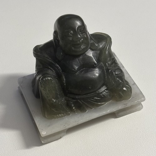 Buddha figur aus jade auf - jade,