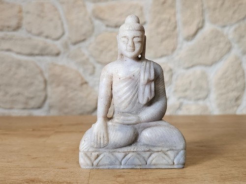 Buddha aus jade jadeit - -, ca