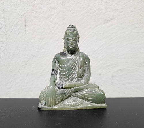 Buddha aus jade - buddha, jadeit