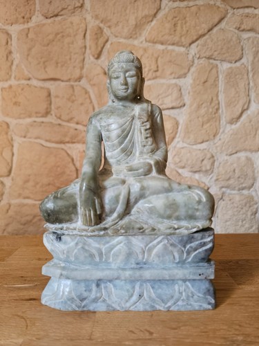Buddha aus jade - jade, jadeit
