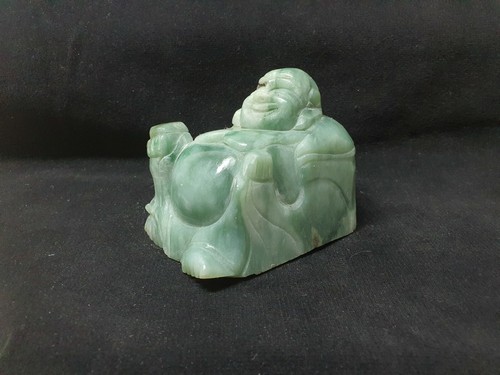 Buddha aus jade jadeit ca - jadeit,