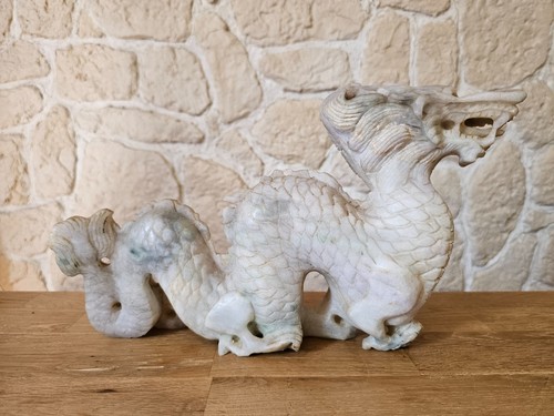 Drache aus jade jadeit ca - /,