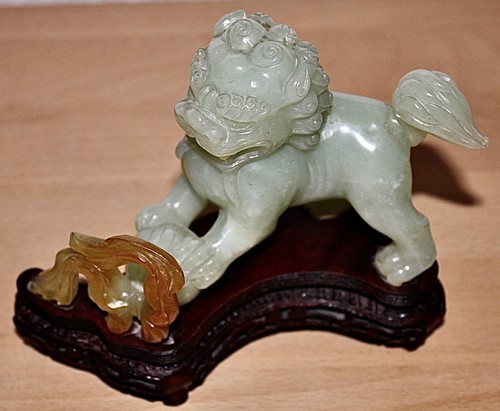 Chinesischer celadon jade - jade, fu