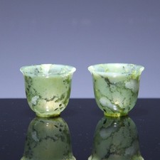 Paar Nephrite / Jadeeit Becher