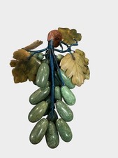 Jade Skulptur Weintrauben