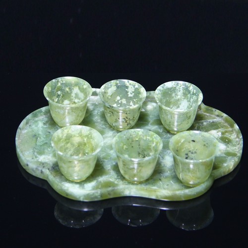 Nephrite jadeeit becher - nephrite,